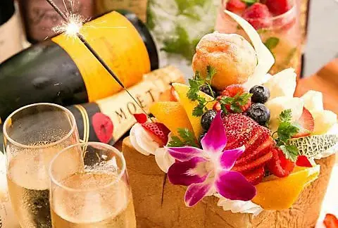 誕生日ハニトーやケーキ
