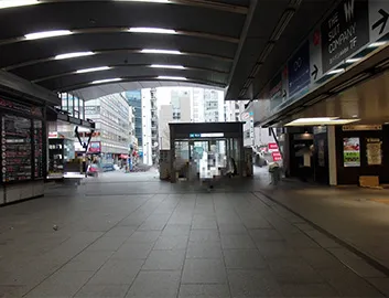 秋葉原駅　中央口　JR各線05