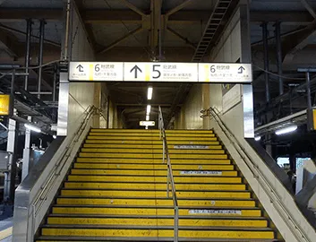 秋葉原駅　ホーム　JR山手線・京浜東北線01