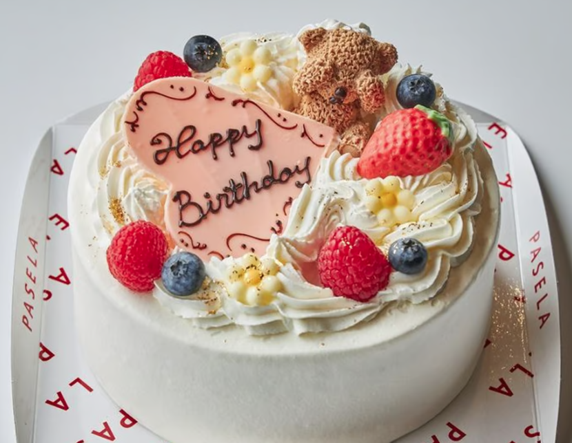 ちびっこくまちゃんのホワイトクリームケーキ
